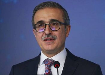 هل عينت السعودية صاحب طفرة الصناعات الدفاعية التركية مستشارًا؟