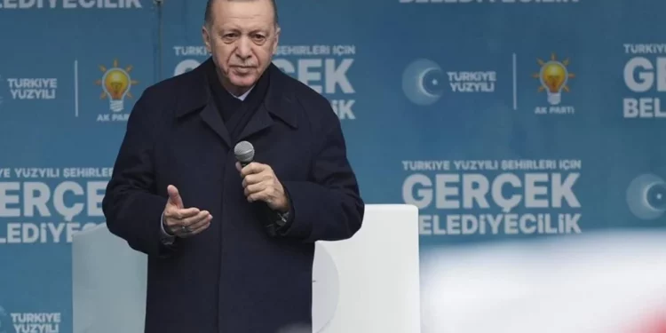 أردوغان يهاجم المعارضة ويتهمهم بتشكيل “تحالف سري”!