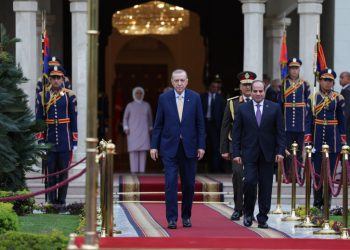 السيسي وأردوغان يعقدان لقاءً ثنائيًا في قصر الاتحادية