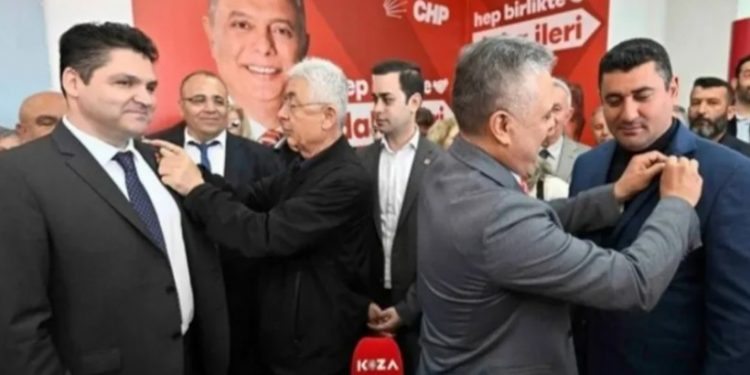 استقالة 150 من حزب ميرال أكشنار