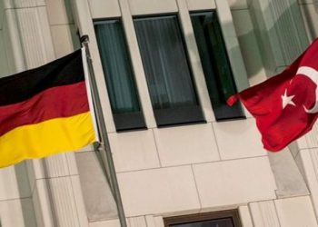 سفير ألمانيا: شركاتنا تتردد بشأن الاستثمار في تركيا