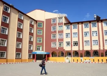 انطلاق الفصل الدراسي الثاني في تركيا غدا