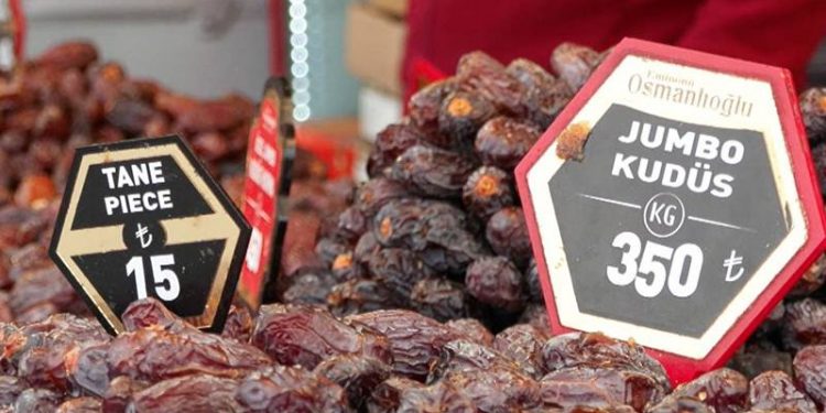 برلماني: الصحفيون في تركيا يمثلون أمام القضاء بشكل مستمر