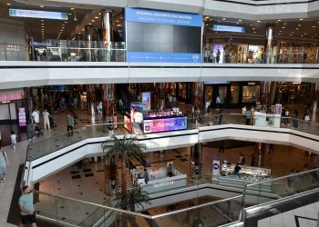 خبير اقتصادي يحدد قائمة منتجات سترتفع أسعارها بعد الانتخابات