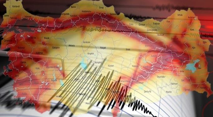 وزير تركي يعلن عن حالة وفاة جراء زلزال هز 6 ولايات