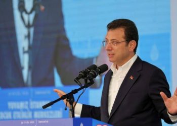 إمام أوغلو يواصل تصدر استطلاعات الرأي في إسطنبول