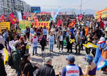 تركيا تعلن اعتقال 35 شاركوا في احتفالات عيد النوروز