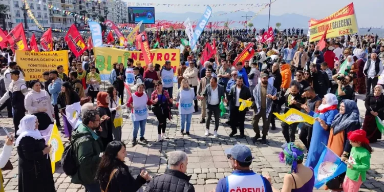 تركيا تعلن اعتقال 35 شاركوا في احتفالات عيد النوروز