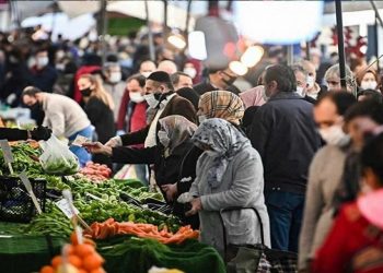 قبيل رمضان.. ارتفاع سعر 133 سلعة في إسطنبول