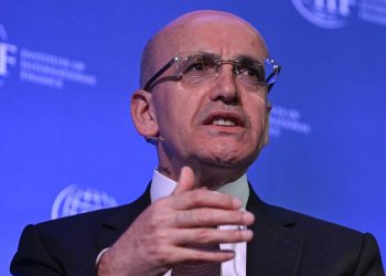 وزير المالية التركي: التضخم سينخفض لرقم واحد بحلول 2026