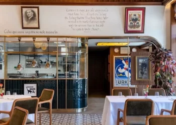 أول مطعم نباتي فاخر يفتح أبوابه في تركيا