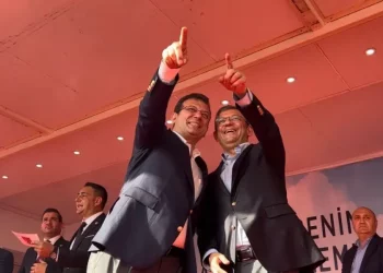 أوزجور أوزال: نتطلع إلى الفوز برئاسة تركيا