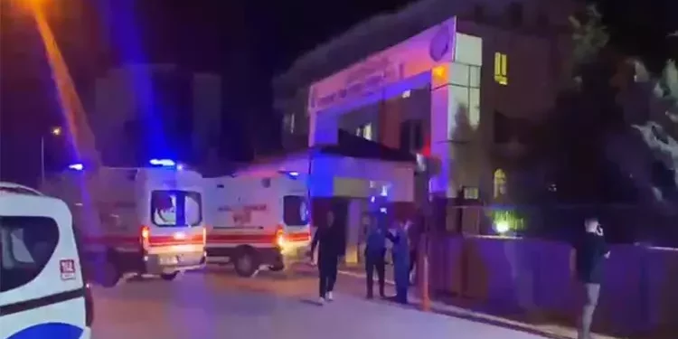 تركيا.. ضابط شرطة يفتح النار على زملائه ويقتل رئيسه!