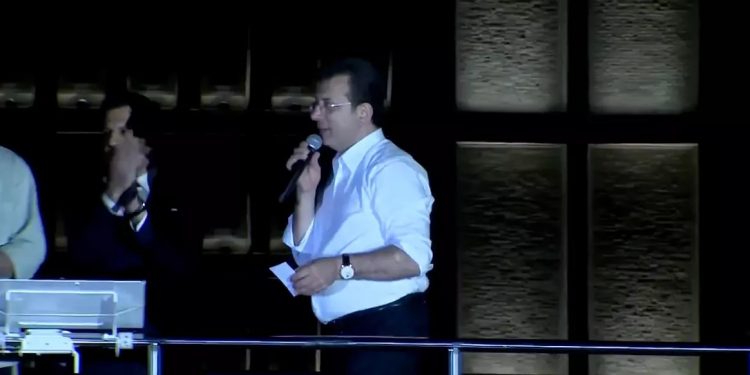 إمام أوغلو: الشعب أنهى اليوم حكم الفرد الواحد