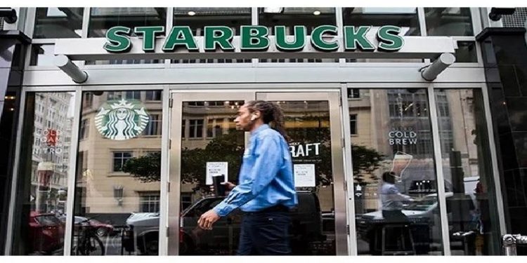 حملات المقاطعة تقلص عائدات ستاربكس