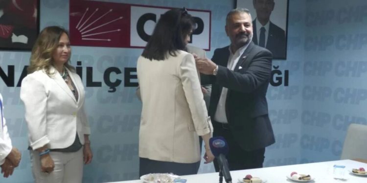 استقالة 83 من أعضاء حزب باباجان وانضمامهم للشعب الجمهوري