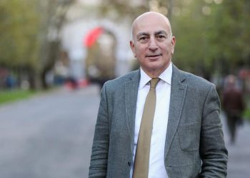 خبير اقتصادي تركي يحذر من زيادات ضريبية خطيرة للغاية