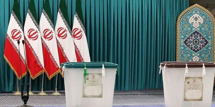 تعرف على أول مرشح رئاسي في إيران