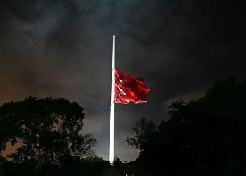 تركيا تعلن الحداد وتنكس الأعلام حزنا على رحيل إبراهيم رئيسي