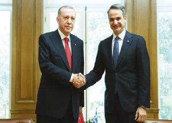 رئيس وزراء اليونان: في علاقتنا مع تركيا لا ينبغي الضغط دائما على الزناد