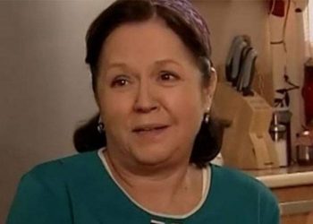 وفاة الممثلة التركية فاطمة قرنفيل