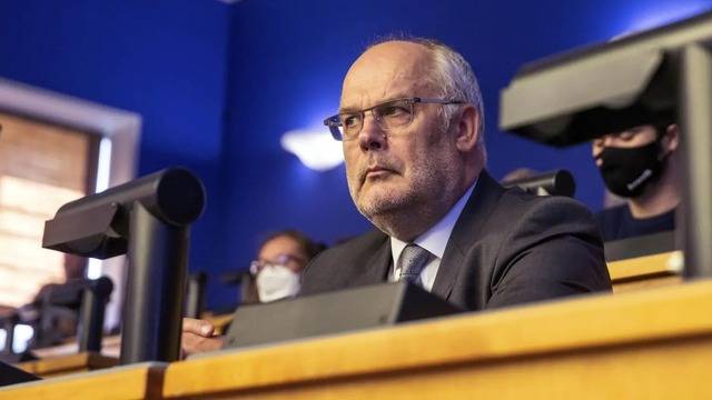 الرئيس الإستوني كاريس يزور تركيا