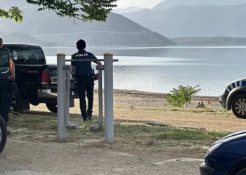 تركيا.. العثور على 7 قنابل يدوية في بحيرة إغيردير