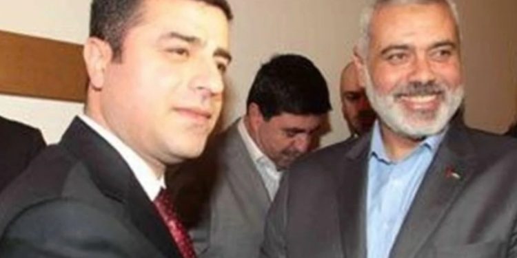 صلاح الدين دميرتاش ينعي إسماعليل هنية من سجنه