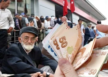 هل ترفع تركيا سن التقاعد؟