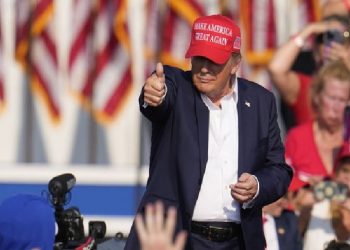 الفائزون والخاسرون اقتصاديًا في حال فوز ترامب