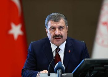 إقالة وزير الصحة التركي فخر الدين قوجه