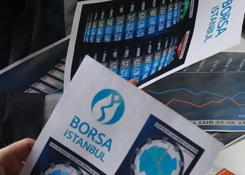 مليون مستثمر يغادرون بورصة إسطنبول خلال الصيف