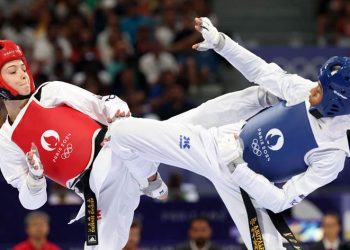 لاعبة سعودية تفوز على منافستها الإسرائيلية في بطولة التايكوندو