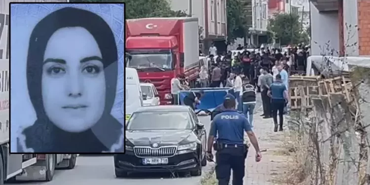 تركي يقتل زوجته بمنتصف الشارع في إسطنبول