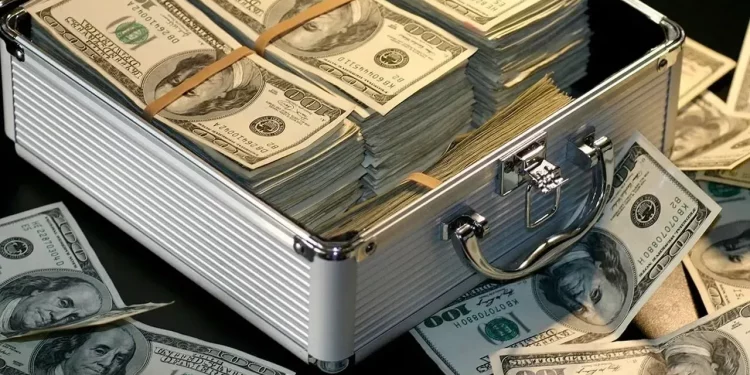 تركيا.. اليورو يحطم رقمًا قياسيًّا والدولار في صعود