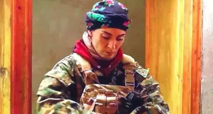 ممثلة تركية تثير الجدل بدور مقاتلة في وحدات الحماية الكردية