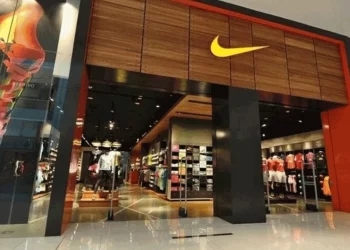 نايكي توقف مبيعاتها في تركيا