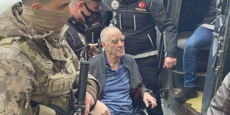 تركيا.. وفاة بارون المخدرات إسكوبار في السجن