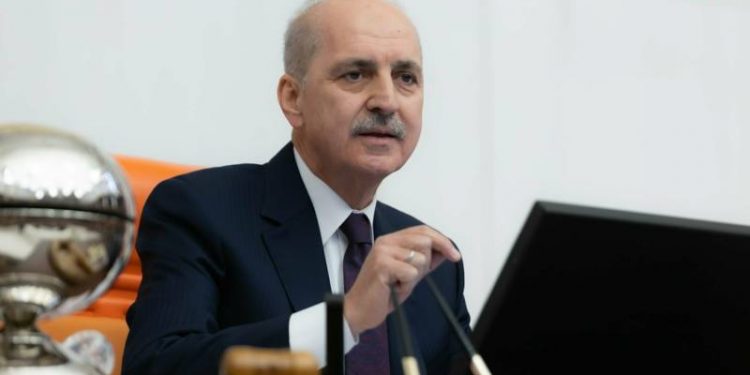 رئيس البرلمان التركي يدعو الأحزاب لإنجاز دستور مدني ديمقراطي تشاركي