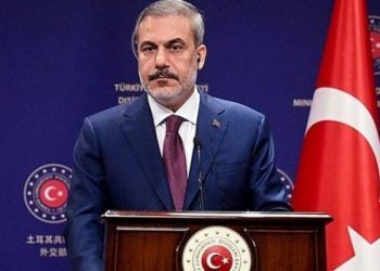 هاكان فيدان يدعو أنصار كولن للتخلي عن طريقه بعد وفاته