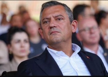 توقعات زعيم المعارضة بشأن الحكم على عمدة إسطنبول