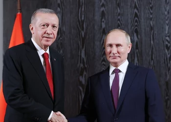 أردوغان يهنيء بعيد ميلاد بوتين