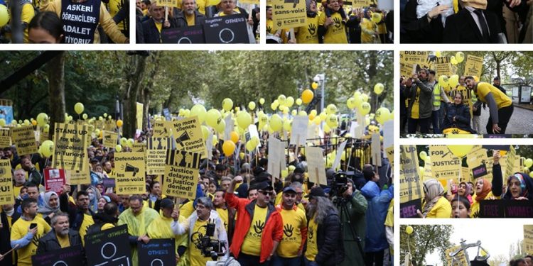 وقفة لمعارضي أردوغان في فرنسا