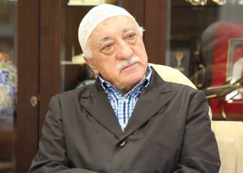 علي جمعة ينعي فتح الله كولن: مُفكر حكيم نشر التعليم والحوار والعمل الخيري