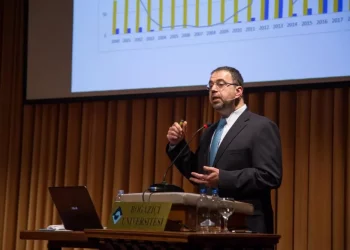 بروفيسور تركي: تعامل ترامب مع العملات الرقمية قد يسبب عمليات احتيال