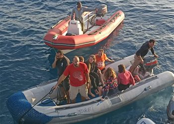 مصر.. 16 مفقودًا بعد غرق يخت سياحي بالقرب من مرسى علم