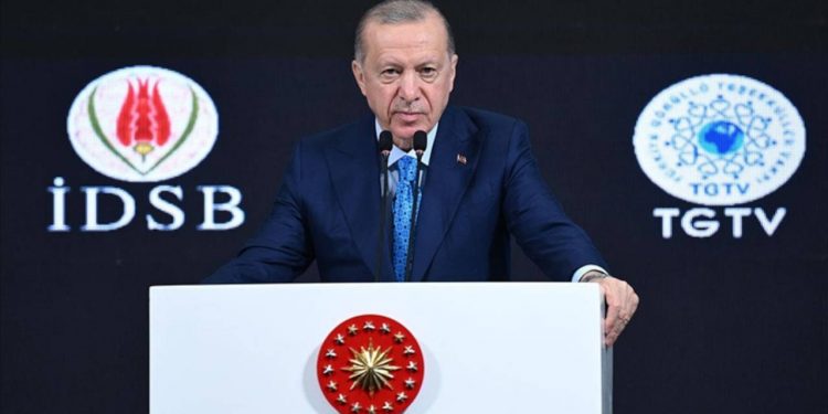 أردوغان يؤيد اعتقال نتنياهو