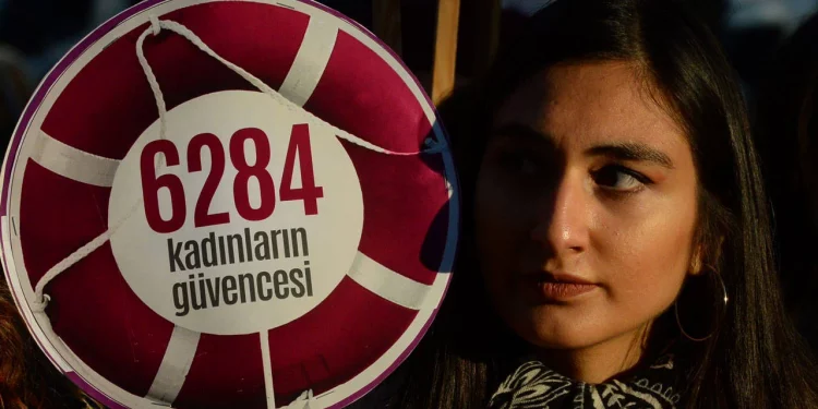 تركيا.. مقتل 4 آلاف و179 امرأة على يد الرجال في 15 عاماً!