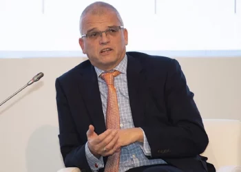 خبير اقتصادي: رفع الحد الأدنى للأجور فوق 30% يمنع خفض التضخم