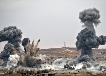 المرصد السوري: مقتل 11 مدنيًا بغارة تركية في الرقة